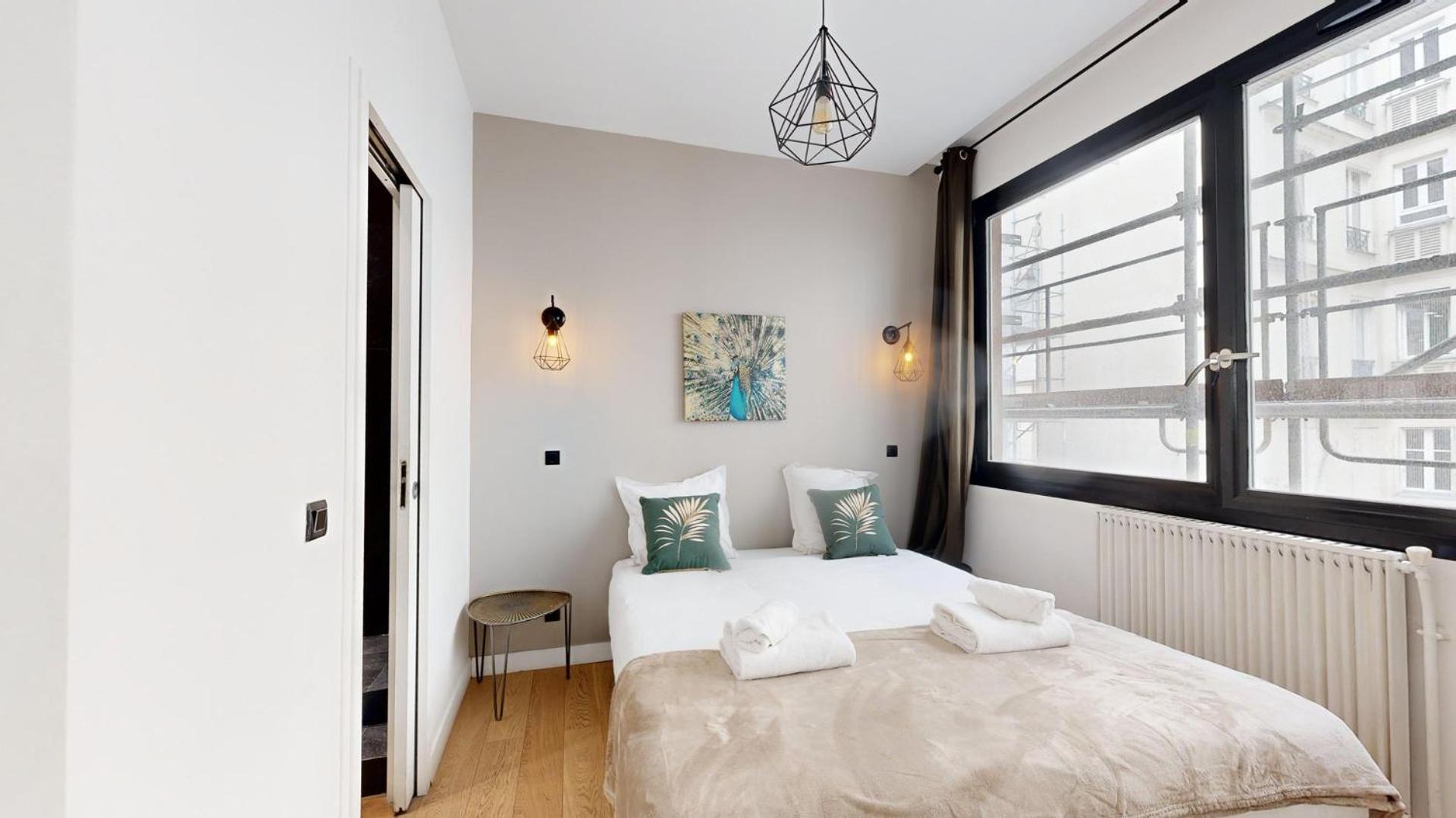 Bluestay 57 - A * Parigi